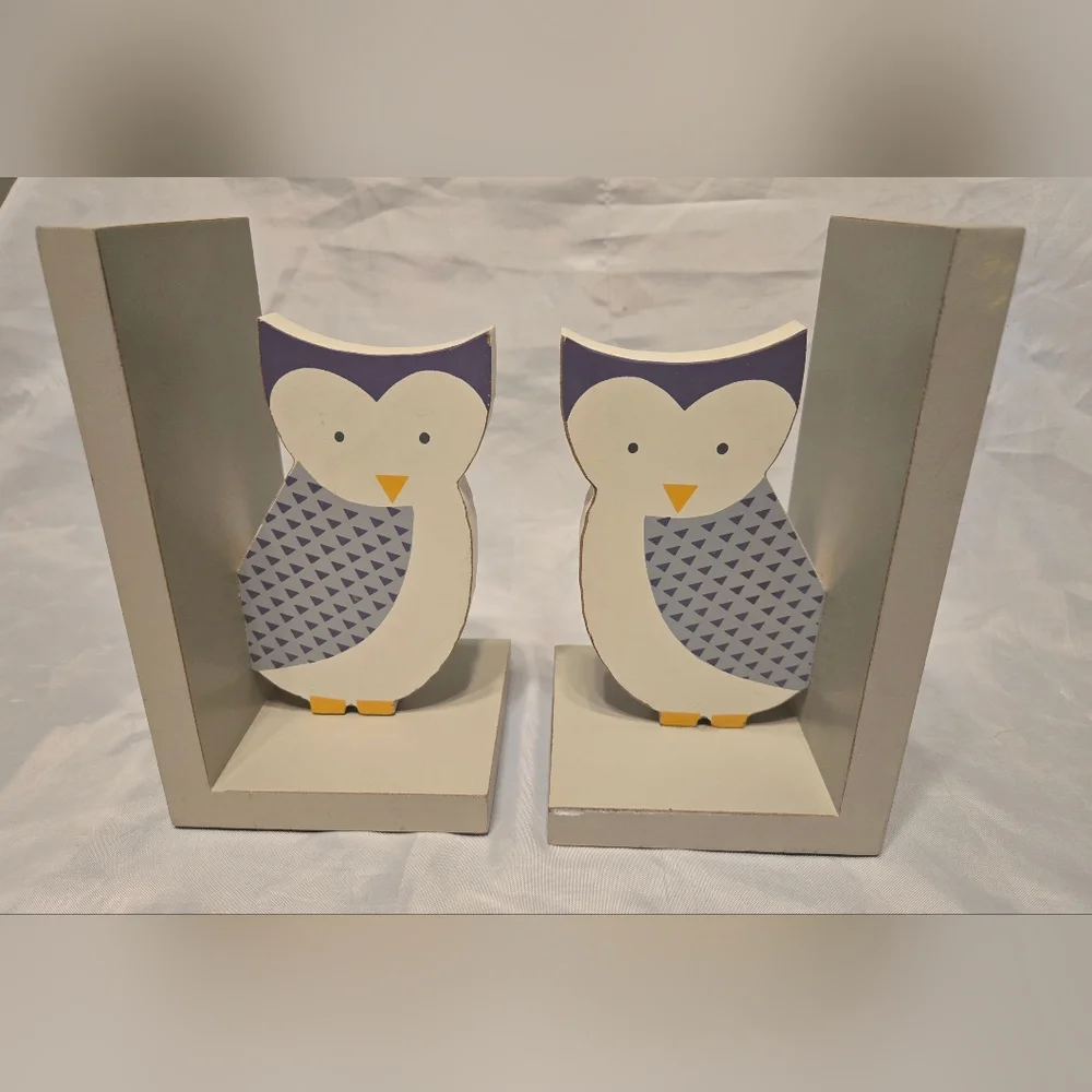 Primitives By Kathy Owl Themed Wooden‎ Bookends Shelf Decor Set Of 2 Gently Used